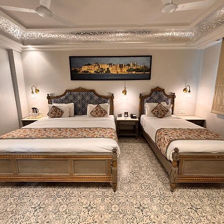 Ratnawali - A Vegetarian Heritage Hotel Jaipur Eksteriør bilde