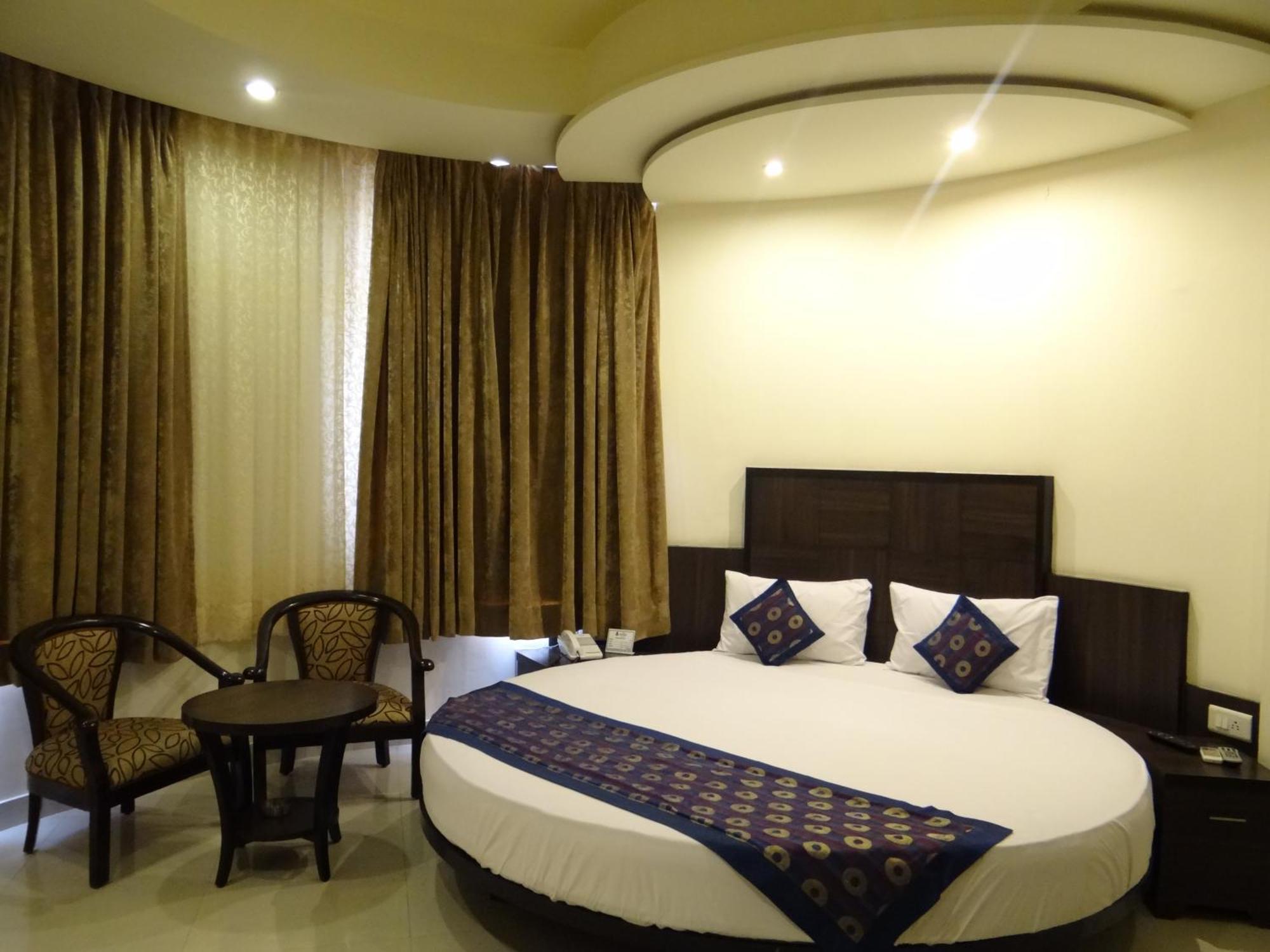 Ratnawali - A Vegetarian Heritage Hotel Jaipur Eksteriør bilde