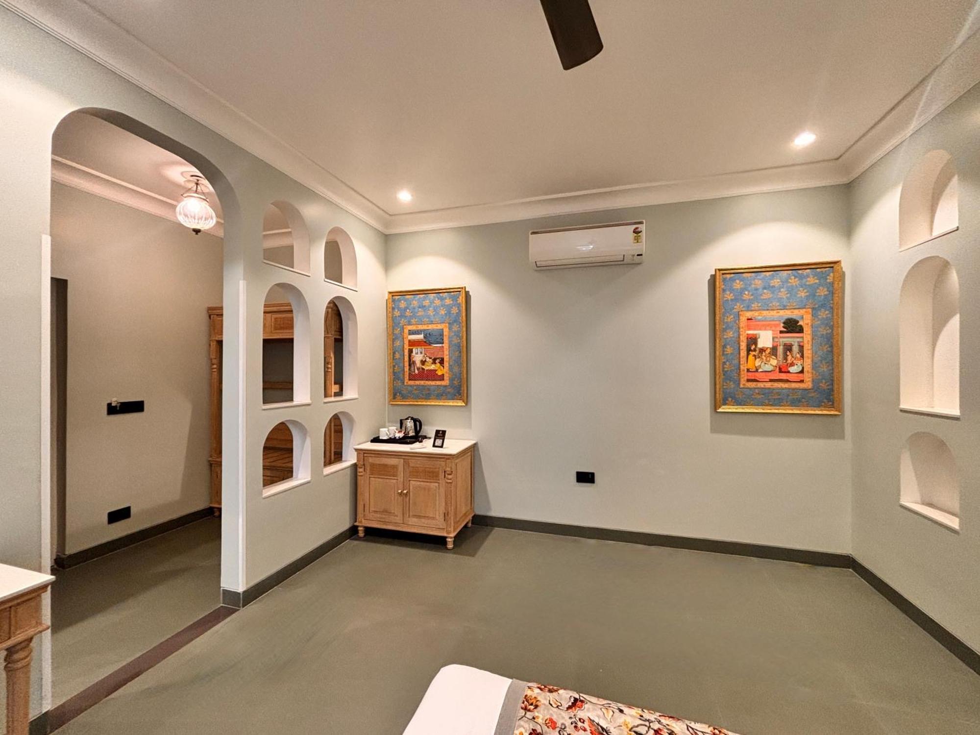 Ratnawali - A Vegetarian Heritage Hotel Jaipur Eksteriør bilde