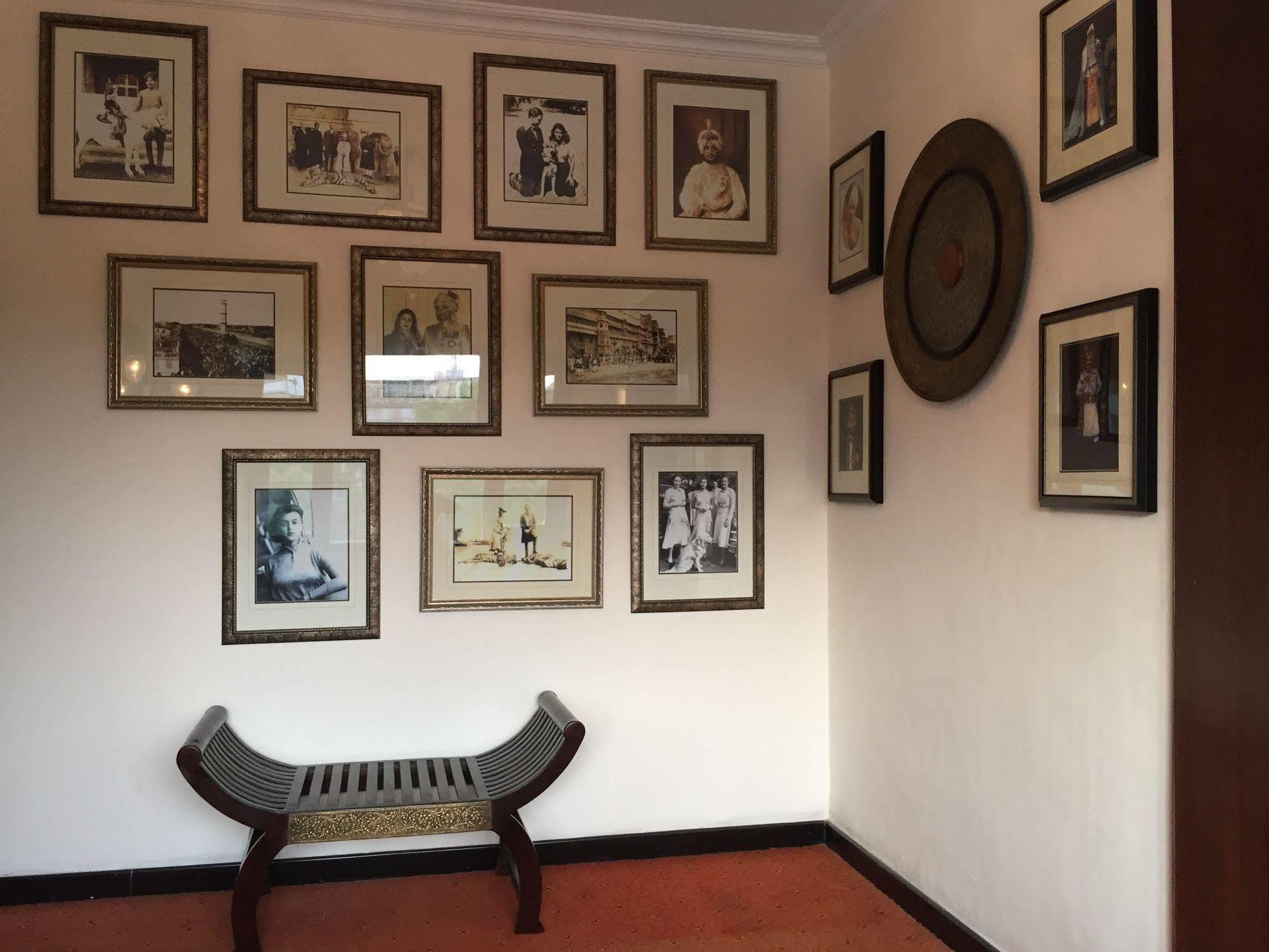 Ratnawali - A Vegetarian Heritage Hotel Jaipur Eksteriør bilde