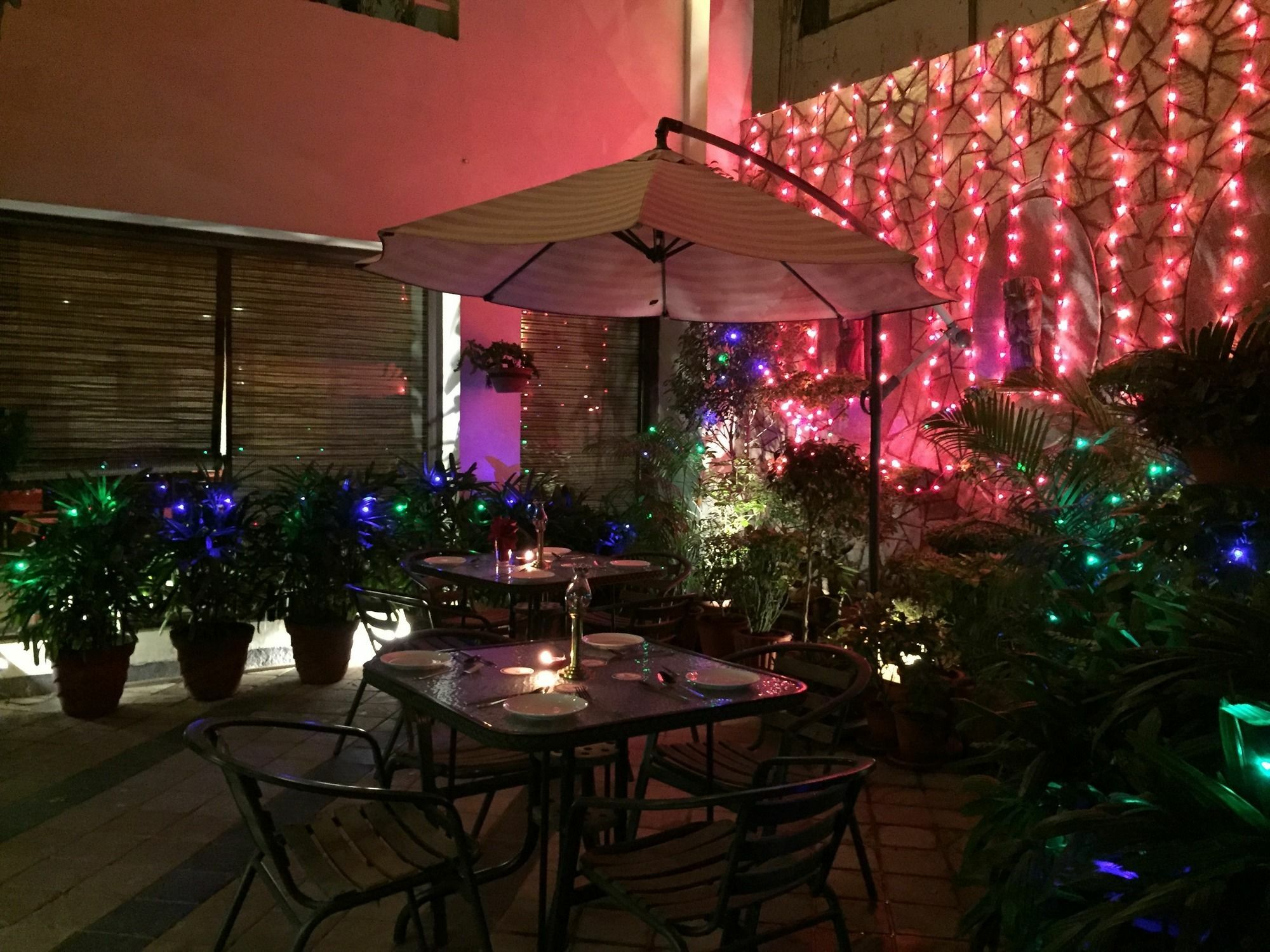 Ratnawali - A Vegetarian Heritage Hotel Jaipur Eksteriør bilde